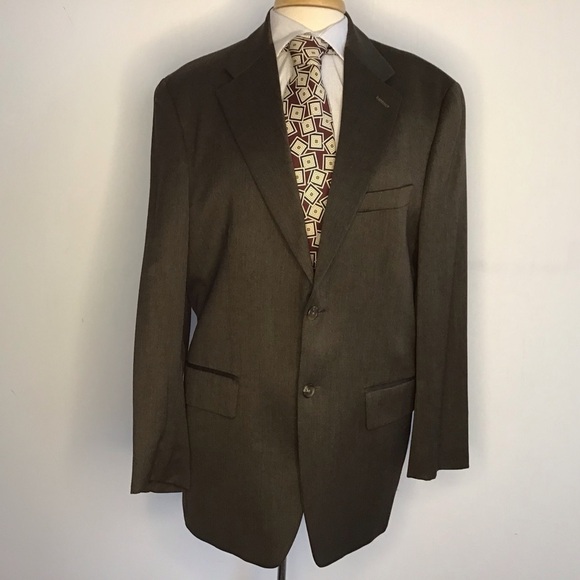 Chaps Ralph Lauren wool two button olive green suit jacket. Size 40 R GUC
